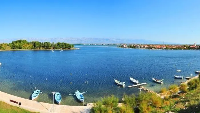 Apartman In With Sea View, Terrace, Air Conditioning, Wi-fi Nin